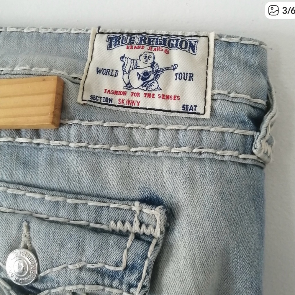 True Religion
skinny jeans
light wash
size 33
in perfect condition - Picture 3 of 5